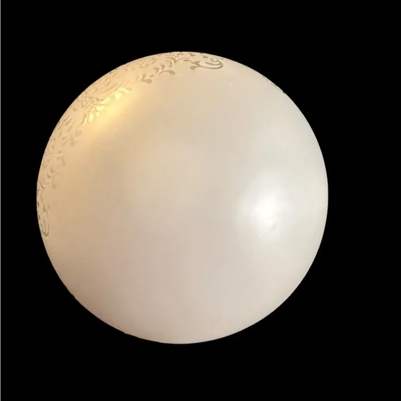 VTG 6 Inch Globe Hanging Lamp MCM Frosted Glass Floral With On-Off Switch WORKS - Picture 7 of 10